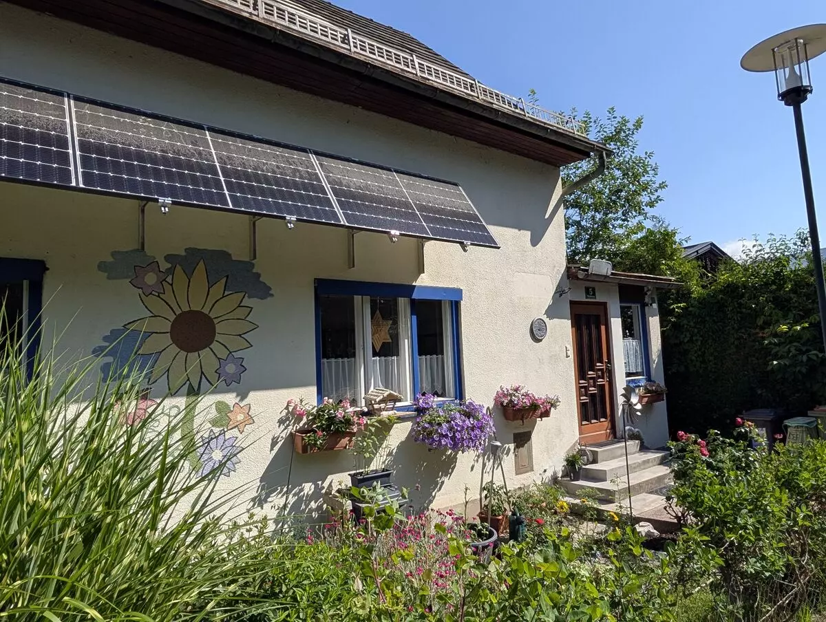 Haus – Gartenseite